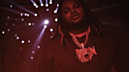 Tee Grizzley - Red Light (Official Video).