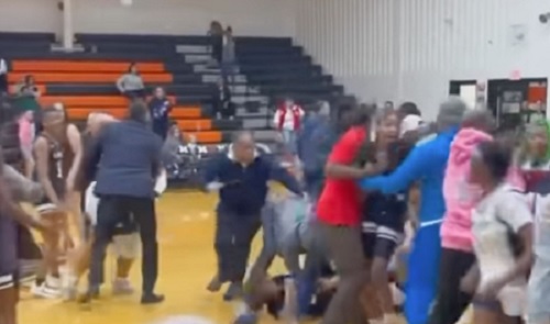 Brawl breaks out at Oklahoma high school basketball game