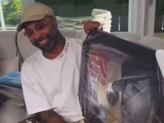 Joe Budden Receives Gold "Pump It Up" Plaque.