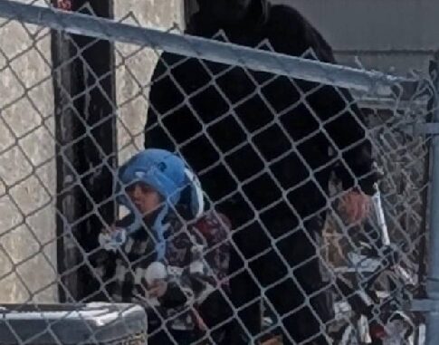 5-Year-Old Detained by ICE After Father Flees During Minnesota Arrest.