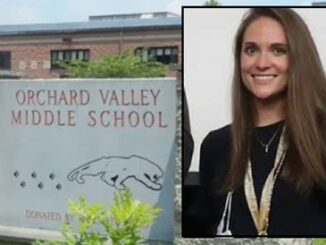 NJ Middle School Teacher Accused of Sending Student 7,500 Texts