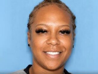 31-Year-Old Woman Accused of Helping Teenage Boyfriend Escape After He Allegedly Shot Her in the Face.