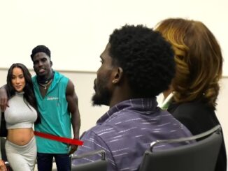 Tyreek Hill has been ordered to pay his estranged wife $500,000 For Battery.